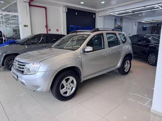 RENAULT DUSTER 2.0 DYNAMIQUE 4X2 16V FLEX 4P AUTOMÁTICO